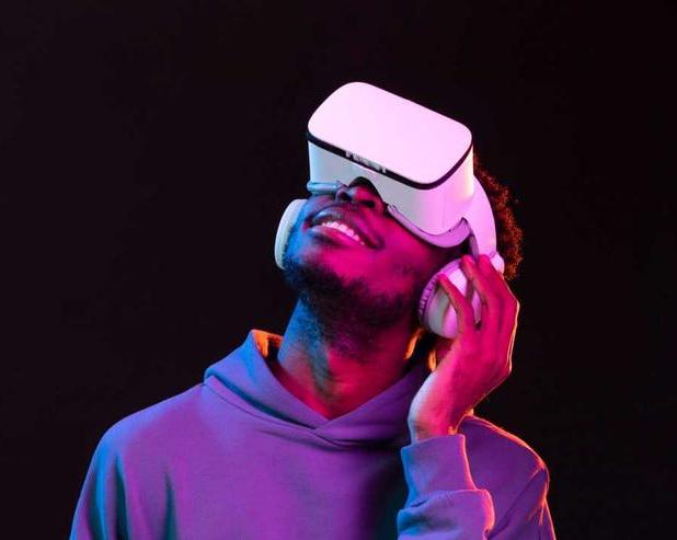 Apple сосредоточилась на создании бюджетной версии Vision Pro / Гаджеты / iXBT Live