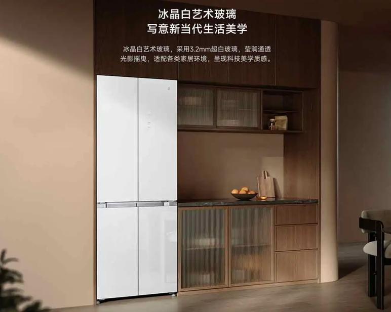 Маслоустойчивость и панель из художественного стекла. Холодильник Xiaomi Mijia Split Storage Fresh 439L Cross Ice Crystal White выходит на рынок / Техника для дома / iXBT Live